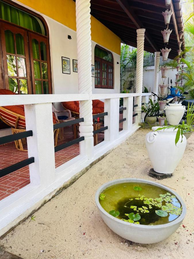 Bougain Villa Guesthouse Mirissa Luaran gambar